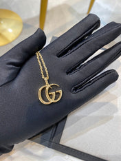 GG PEDANT GOLD NECKLACE