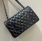 FLAP BAG 25CM SILVER HARDWARE BLACK LAMBSKIN