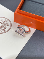 CROISETTE LARGE SILVER RING