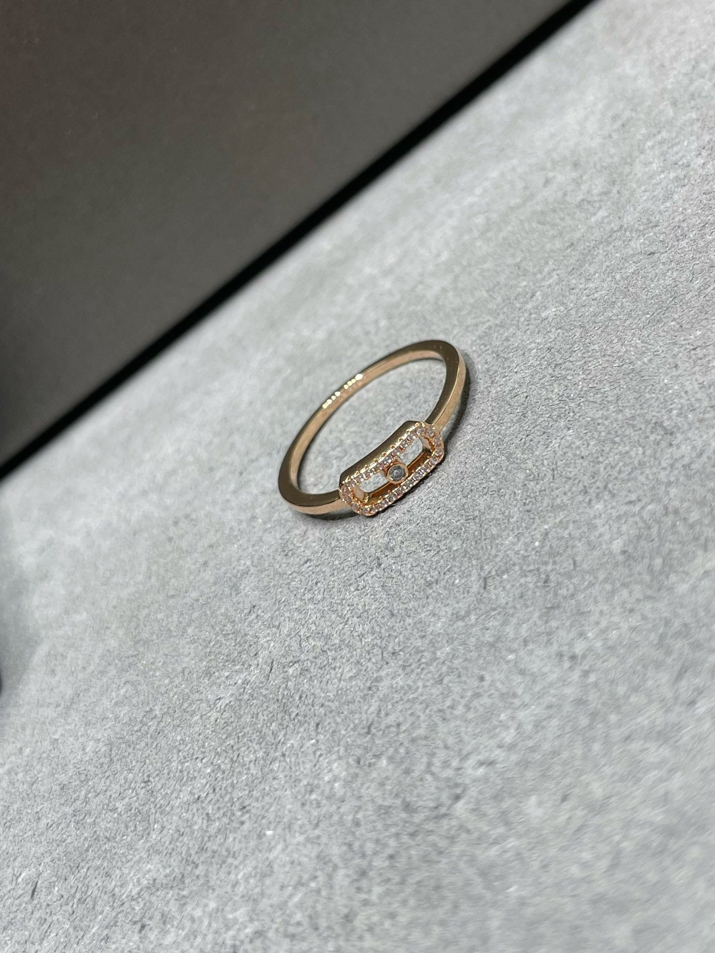 MOVE UNO PINK GOLD DIAMOND PAVED RING