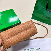 BV SMALL ANDIAMO 25CM GOLD LAMBSKIN