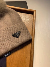BEANIE HAT IN CAMEL BROWN WOOL AND RABBIT FUR 361437
