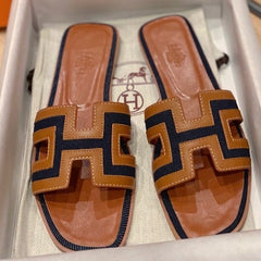 0RAN SANDALS IN BRONZE BROWN CALFSKIN AND BLACK CANVAS