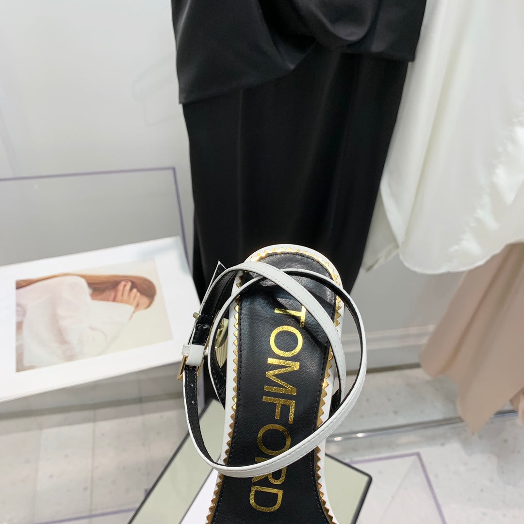 TOM FORD 26S GOLD BUCKLE HEELS 105 MM IN WHITE LAMBSKIN