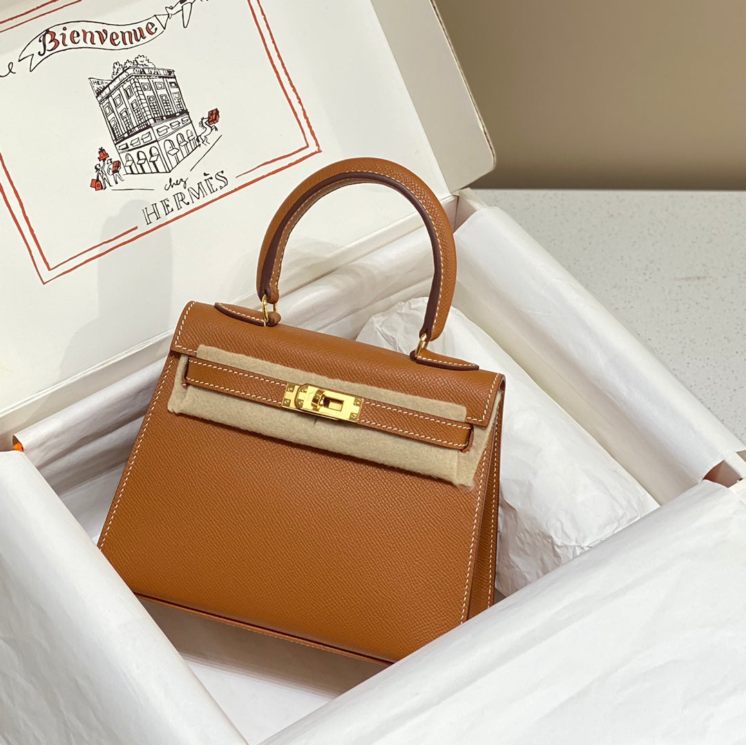 KELLY MINI 20 BAG IN BRONZE BROWN CALFSKIN WITH GOLD HARDWARE