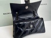 CRUSH SMALL CHAIN BAG 25 IN BLACK QUILTED CRUSHED CALFSKIN BLACK HARDWARE
