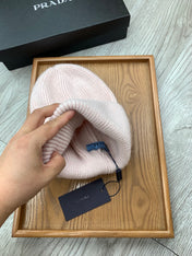 BEANIE HAT IN SOLF PINK WOOL 108751