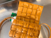 CASSETTE 28 IN SANDSTONE ORANGE SOFT LAMBSKIN