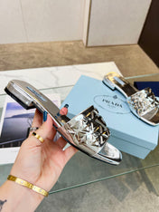 PRA EMBROIDERED SLIDES FLAT SILVER CALFSKIN