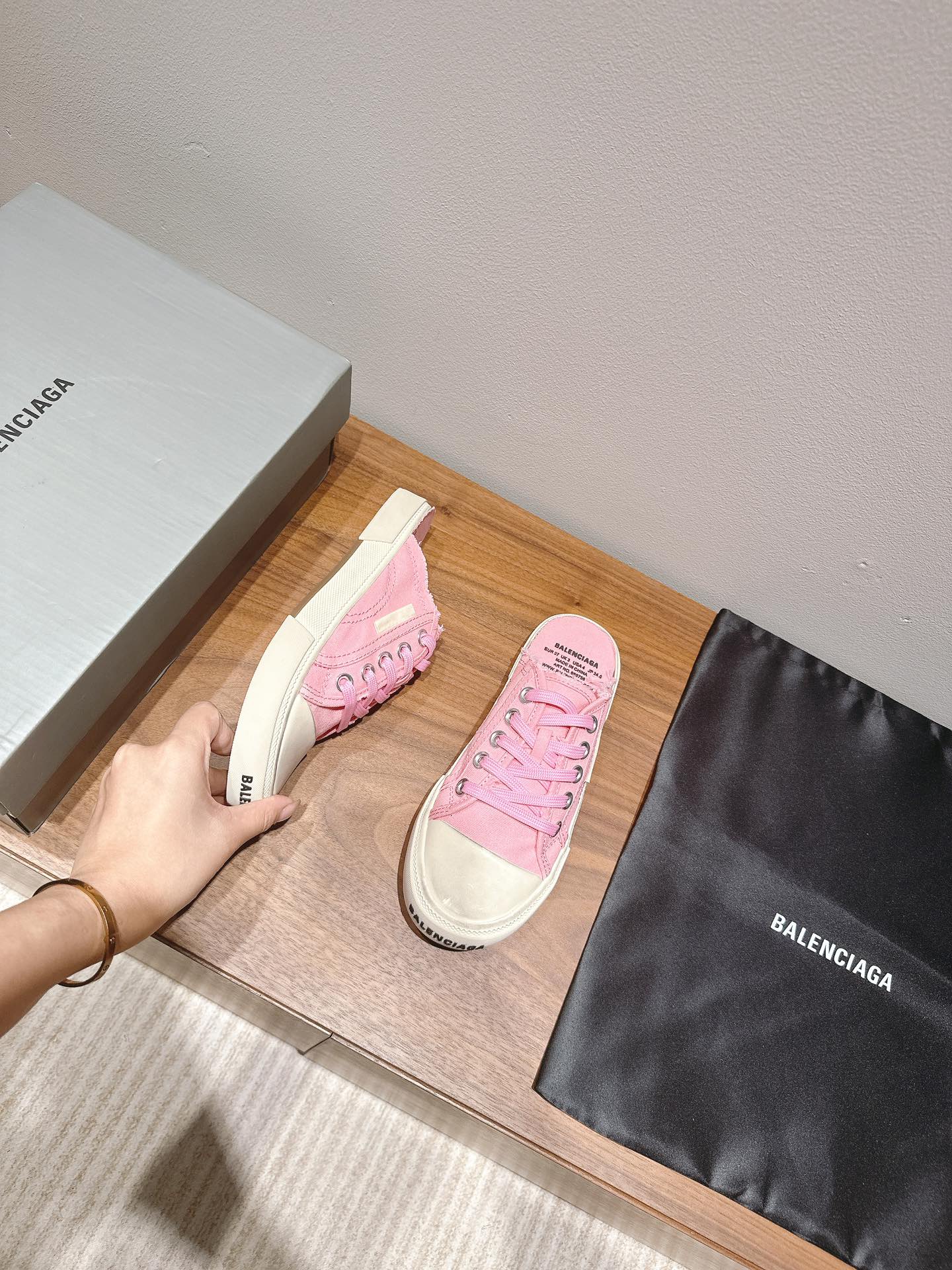 BALENCIAGA 25S SPORT CLOGS IN PINK CANVAS