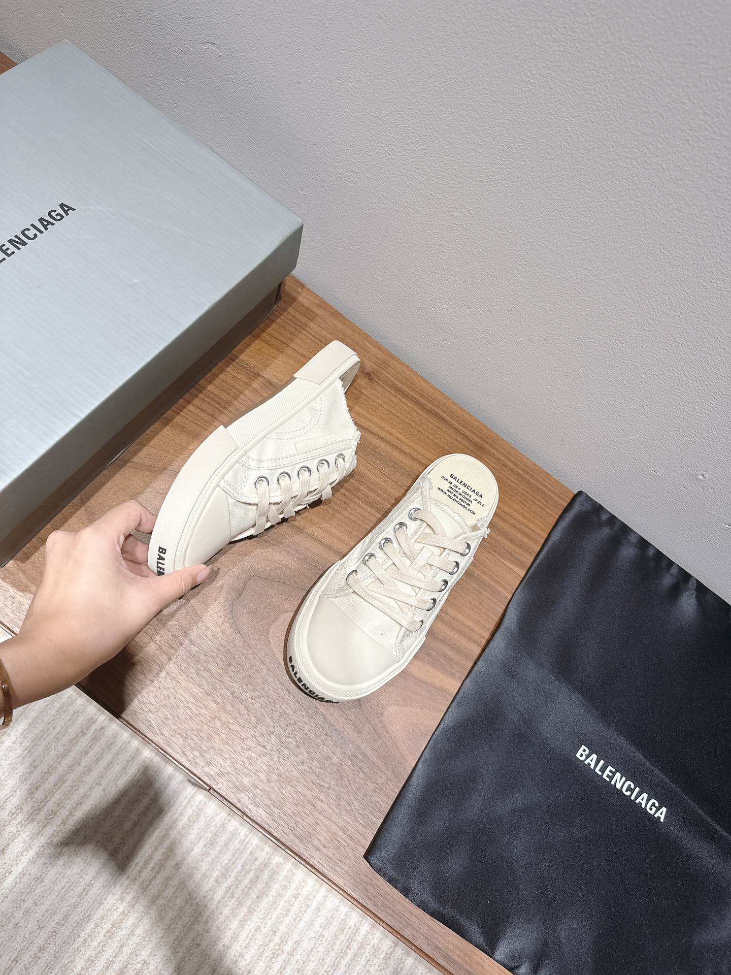BALENCIAGA 25S SPORT CLOGS IN CREAM WHITE CANVAS