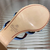 LP SPRIGHTLY CHARMS MID-SANDAL SKY CALFSKIN