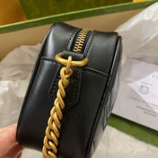 GG MINI 18 MARMONT MATELASSÉ BLACK CALFSKIN WITH GOLDEN LOGO