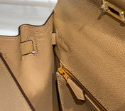 KELLY 28CM IN CHAI EPSOM CALFSKIN GOLD HARDWARE