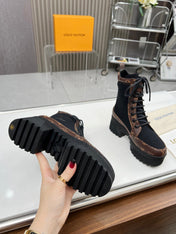 LAUREATE PLATFORM DESERT BOOT IN BLACK JACQUARD AND CHOCOLATE BROWN CALFSKIN