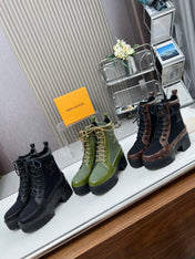 LAUREATE PLATFORM DESERT BOOT IN BLACK JACQUARD AND CHOCOLATE BROWN CALFSKIN