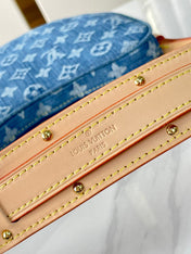 CROISSANT 25 IN BLUE MONOGRAM DENIM