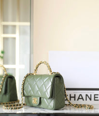 CHANEL 25S FLAP BAG 19 CM IN MOSS GREEN LAMBSKIN WITH GOLD HARDWARE