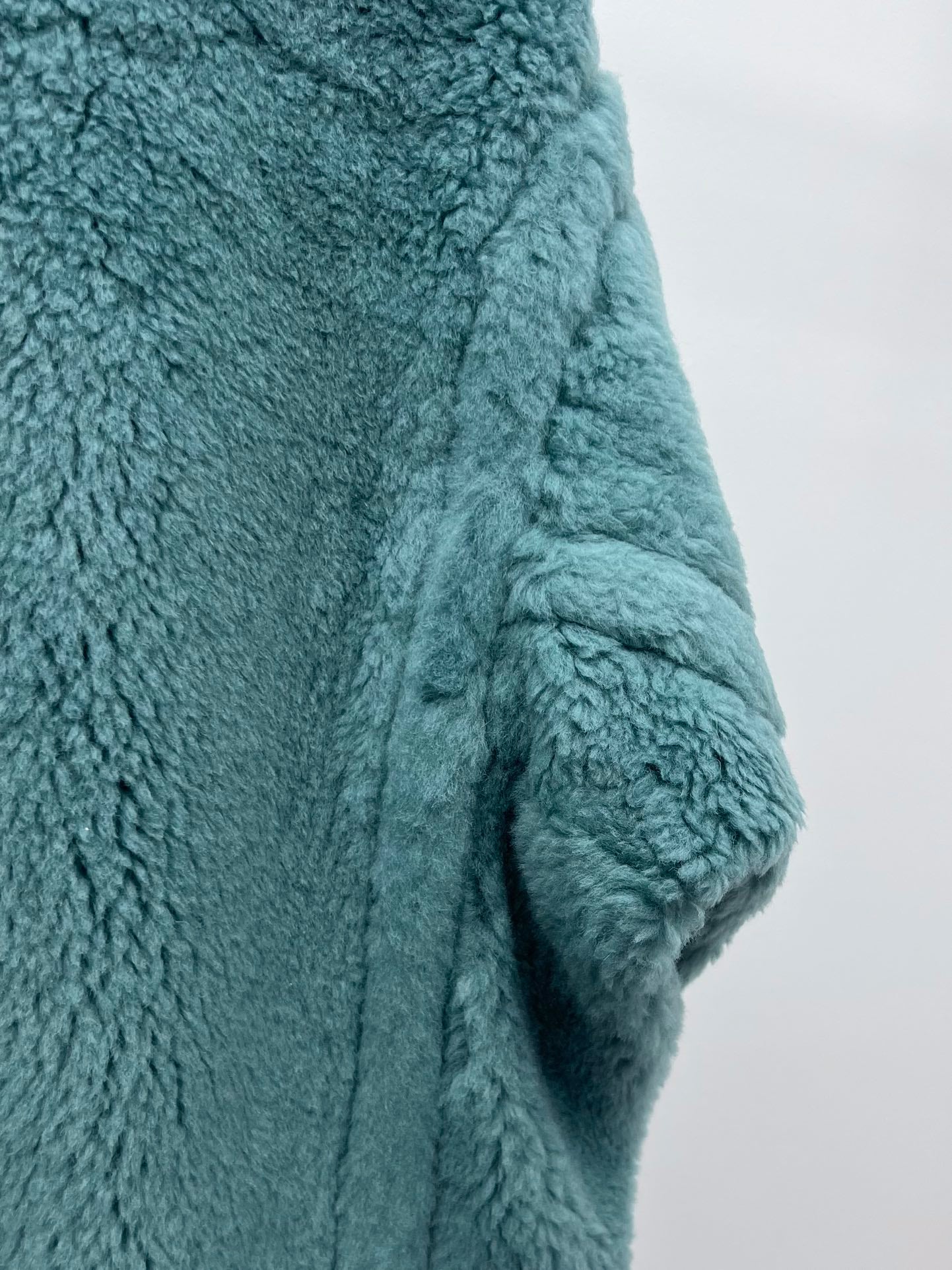 DIOR 25S LONG TEDDY COAT STYLE 255