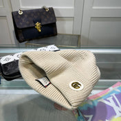 BEANIE HAT IN WHITE WOOL 395840