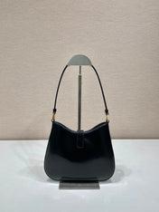 CLEO SHOULDER BAG 22 IN BLACK BRUSHED LAMBSKIN WITH CLASP CLOSURE