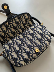 BOBBY EAST-WEST BAG 17 IN BLACK OBLIQUE JACQUARD