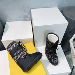 FF MOTIF MOON BOOTS IN CEDAR BROWN MONOGRAM POLYESTER AND RUBBER