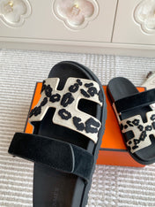 HM 26S CHYPRE SANDALS IN WHITE MIX BLACK SUEDE WITH EMBROIDERED PATTERN STRAP