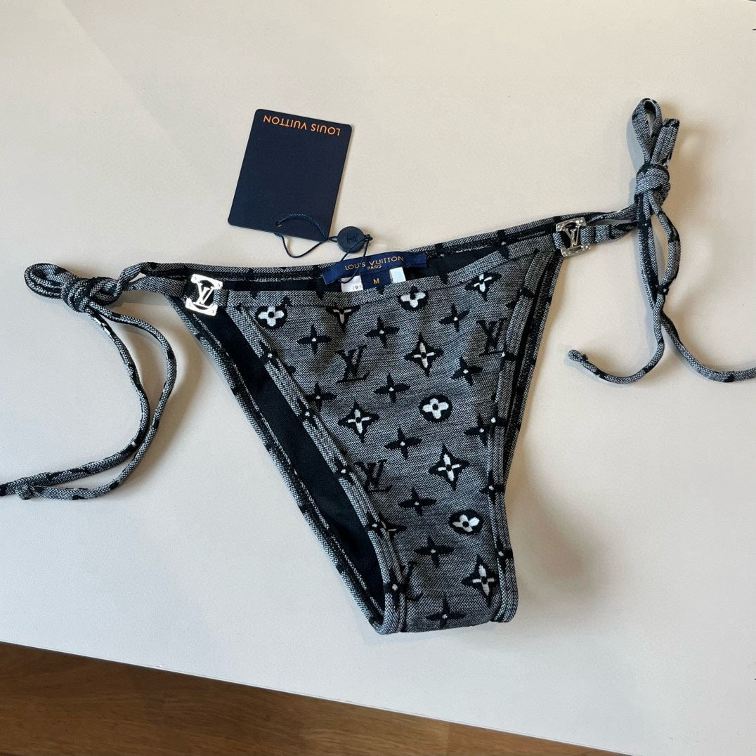 LV BIKINI 25S TWO PIECE 748107