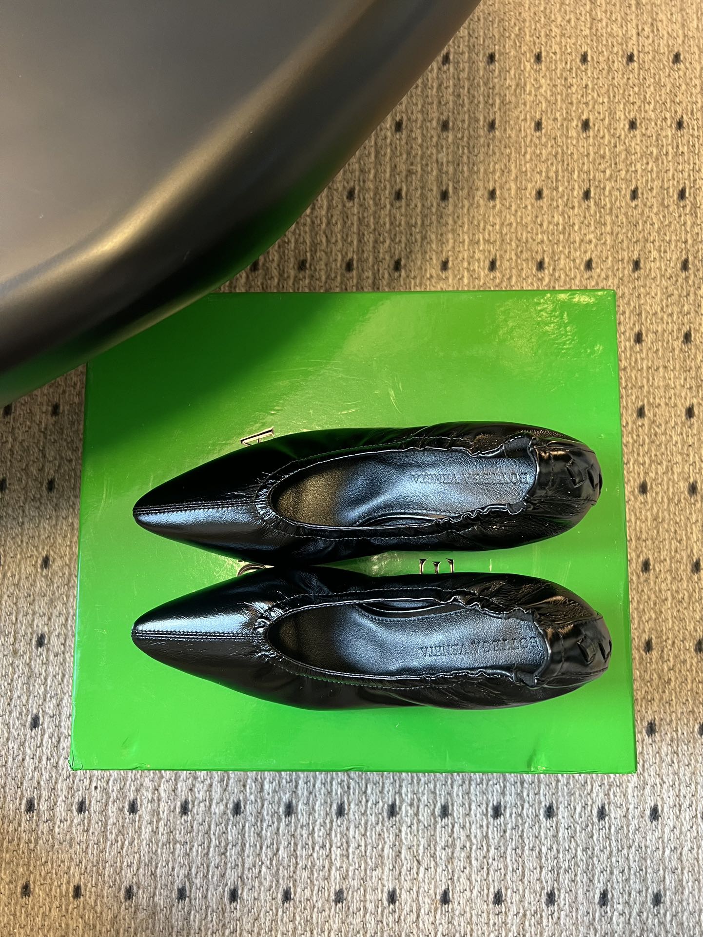 BOTTEGA VENETA 26S HIGH HEELS 40 MM IN BLACK CALFSKIN