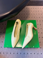 BOTTEGA VENETA 26S HIGH HEELS 40 MM IN CREAM WHITE CALFSKIN