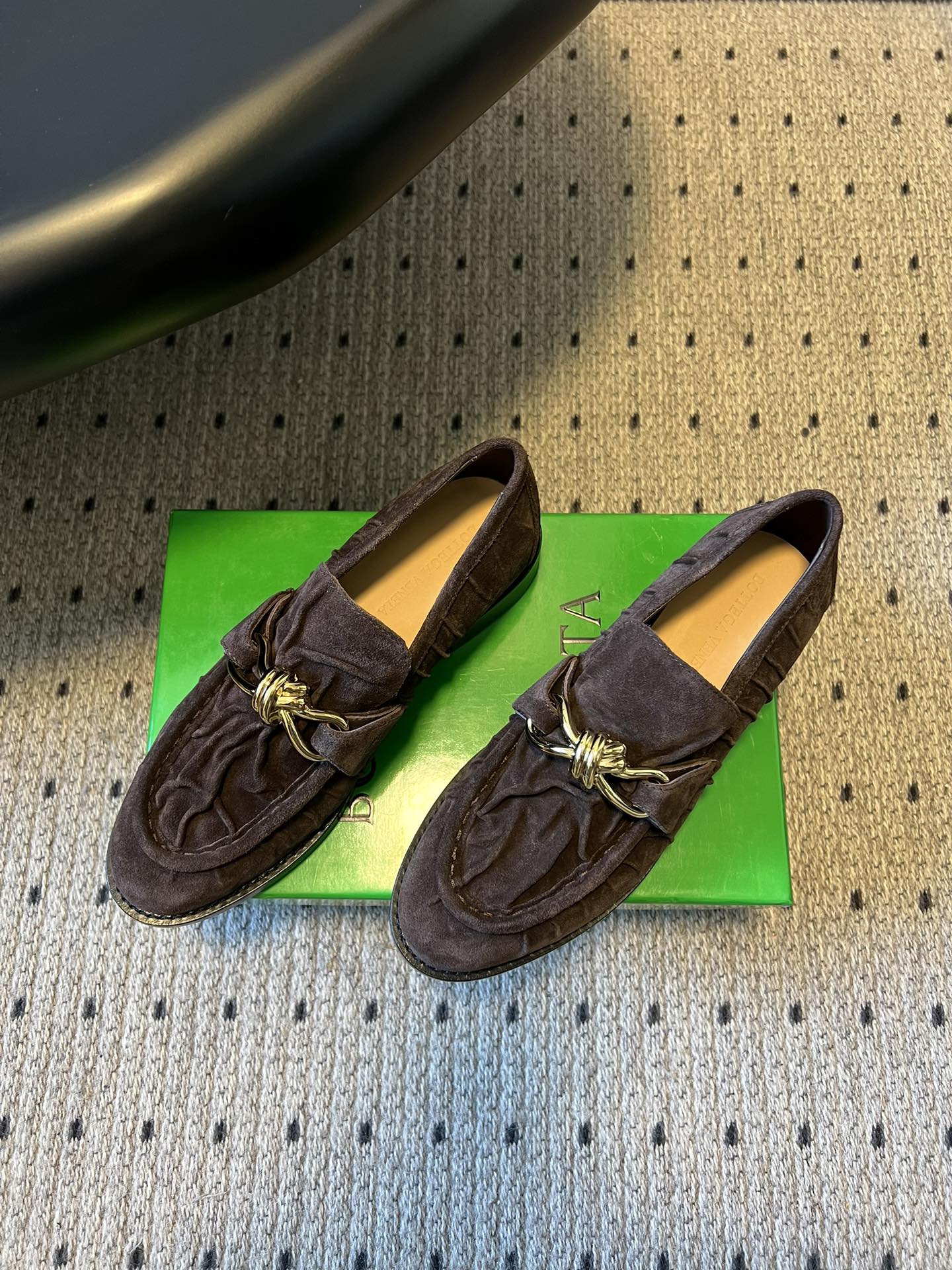 BOTTEGA VENETA 26S LOAFERS IN DARK BROWN SUEDE WITH GOLD HARDWARE