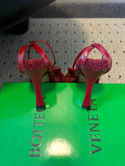 BOTTEGA VENETA 26S SQUARE-TOE HIGH-HEEL SANDALS 90 MM IN RED LAMBSKIN AND WOOL