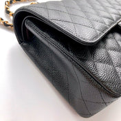 FLAP BAG 25 IN BLACK CAVIAR LEATHER GOLD HARDWARE