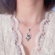 BUTTERFLY CHANDELIER CLASSIC GREEN SILVER DIAMOND NECKLACE