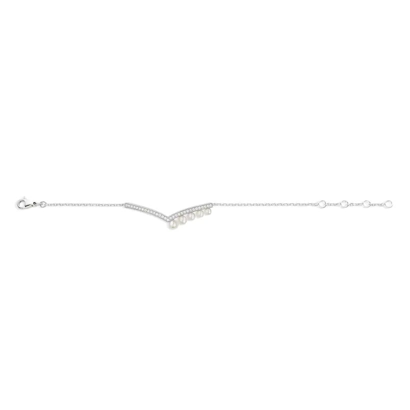 chaumet-josephine-aigrette-bracelet-white-gold-pearls-diamonds-083295_bb678e72-f3a1-4fbe-8525-aadc76879da9.jpg