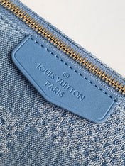 LV 25S POCHETTE ACCESSORIES XL 28 IN BLUE CANVAS DAMIER DENIM