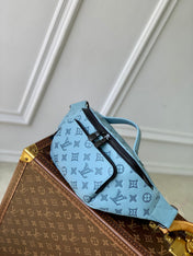 RUSH BUMBAG 30 IN SKY BLUE MONOGRAM SHADOW CALFSKIN