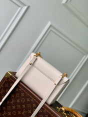 TWIST SLIM 19 IN LIGHT PINK TAURILLON CALFSKIN GOLD HARDWARE