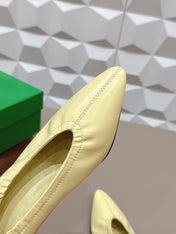BOTTEGA VENETA 26S HIGH HEELS 40 MM IN LIGHT YELLOW CALFSKIN