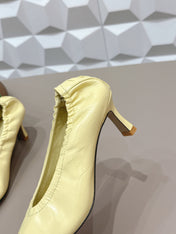 BOTTEGA VENETA 26S HIGH HEELS 40 MM IN LIGHT YELLOW CALFSKIN