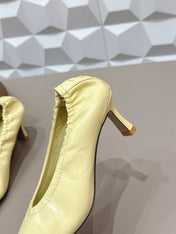 BOTTEGA VENETA 26S HIGH HEELS 40 MM IN LIGHT YELLOW CALFSKIN