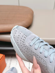 HM 26S TRAIL SNEAKERS IN LIGHT GREY PERFORATED SUEDE