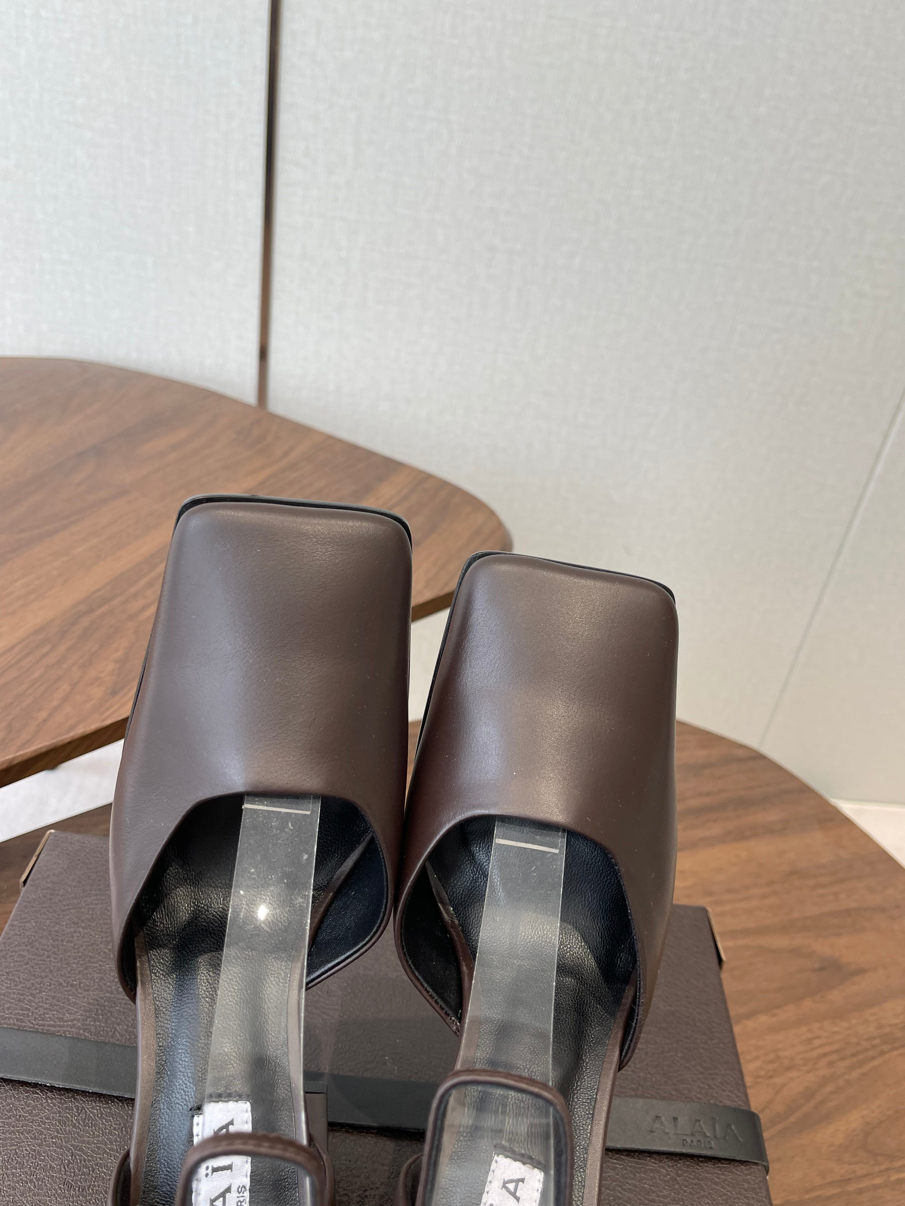 ALAIA 26S SQUARE-TOE HIGH HEELS 95 MM IN DARK BROWN CALFSKIN