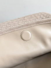 BOTTEGA VENETA 25S HOP BAG 53 IN SOFT TAUPE SUEDE GOLD HARDWARE