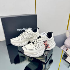 TRAINERS SNEAKER IN WHITE CALFSKIN WITH STICKER 238623