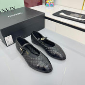 CC MARY JANE FLAT 25S IN BLACK LAMBSKIN EMBOSSED LOGO