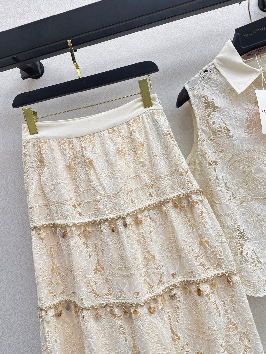 VALENTINO 26S LACE TOP AND SKIRT SET STYLE 29