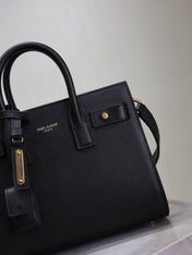 YSL 25S SAC DE JOUR 22 IN BLACK SUPPLE GRAINED CALFSKIN GOLD HARDWRE