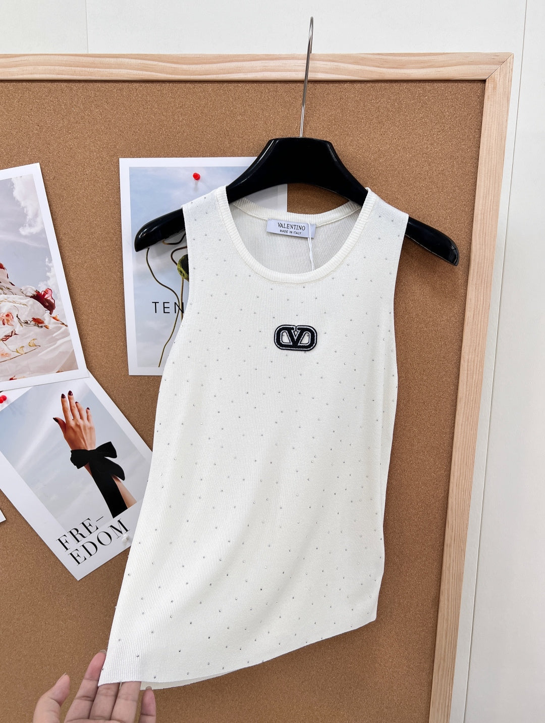 VALENTINO 26S EMBELLISHED SLEEVELESS SWEATER STYLE 88